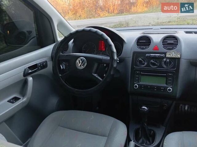 Синий Фольксваген Кадди, объемом двигателя 1.9 л и пробегом 320 тыс. км за 5850 $, фото 40 на Automoto.ua