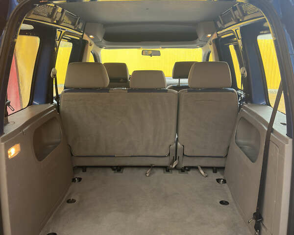 Фольксваген Кадди 2005 в Збараже на Automoto.ua Синий Фольксваген Кадди, объемом двигателя 1.4 л и пробегом 217 тыс. км за 5700 $, фото 22 на Automoto.ua