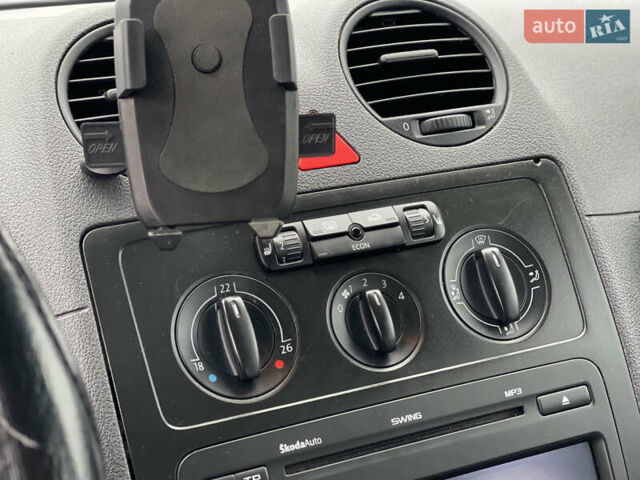 Синий Фольксваген Кадди, объемом двигателя 1.6 л и пробегом 184 тыс. км за 5699 $, фото 25 на Automoto.ua