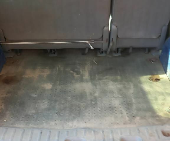 Фольксваген Кадди 2005 в Ровно на Automoto.ua Синий Фольксваген Кадди, объемом двигателя 2 л и пробегом 300 тыс. км за 3217 $, фото 5 на Automoto.ua