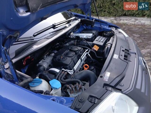 Синий Фольксваген Кадди, объемом двигателя 1.9 л и пробегом 320 тыс. км за 5850 $, фото 68 на Automoto.ua