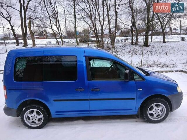 Синій Фольксваген Кадді, об'ємом двигуна 1.4 л та пробігом 258 тис. км за 4650 $, фото 3 на Automoto.ua