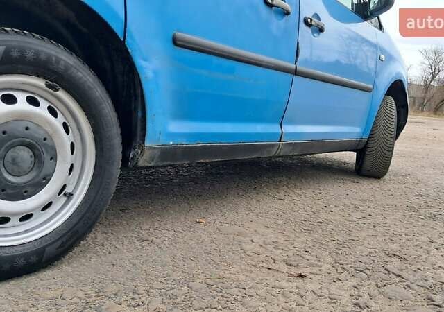 Синій Фольксваген Кадді, об'ємом двигуна 2 л та пробігом 666 тис. км за 3588 $, фото 21 на Automoto.ua