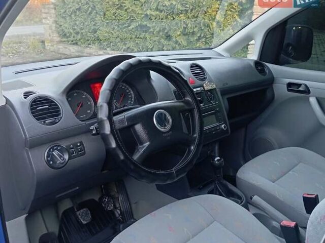 Синий Фольксваген Кадди, объемом двигателя 1.9 л и пробегом 320 тыс. км за 5850 $, фото 32 на Automoto.ua