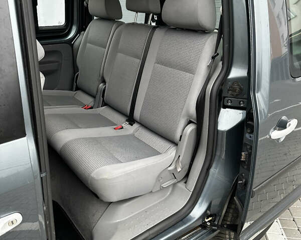 Синий Фольксваген Кадди, объемом двигателя 1.6 л и пробегом 220 тыс. км за 6500 $, фото 13 на Automoto.ua