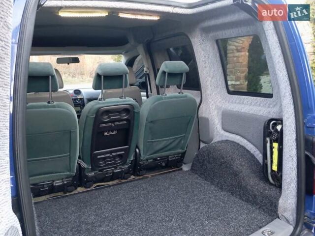 Синий Фольксваген Кадди, объемом двигателя 1.9 л и пробегом 320 тыс. км за 5850 $, фото 58 на Automoto.ua