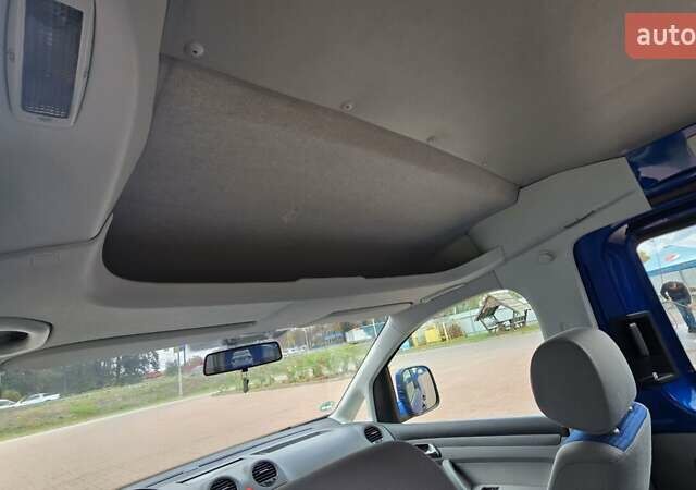 Синий Фольксваген Кадди, объемом двигателя 1.6 л и пробегом 233 тыс. км за 7399 $, фото 48 на Automoto.ua