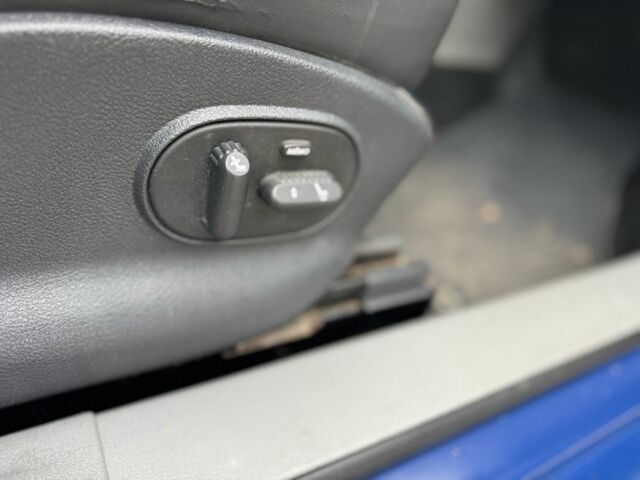 Синий Фольксваген Кадди, объемом двигателя 2 л и пробегом 342 тыс. км за 5899 $, фото 14 на Automoto.ua