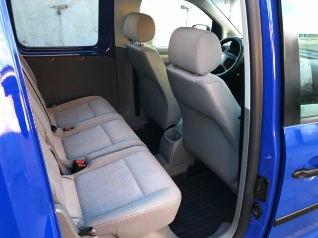 Синий Фольксваген Кадди, объемом двигателя 1.6 л и пробегом 157 тыс. км за 5999 $, фото 15 на Automoto.ua