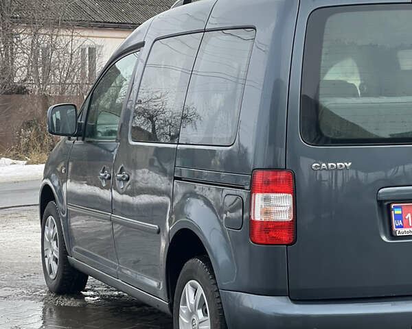 Синій Фольксваген Кадді, об'ємом двигуна 1.6 л та пробігом 180 тис. км за 6700 $, фото 10 на Automoto.ua