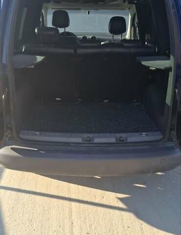 Синий Фольксваген Кадди, объемом двигателя 1.9 л и пробегом 341 тыс. км за 4500 $, фото 7 на Automoto.ua