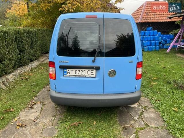 Синий Фольксваген Кадди, объемом двигателя 1.9 л и пробегом 294 тыс. км за 5999 $, фото 2 на Automoto.ua