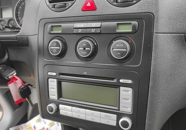 Синий Фольксваген Кадди, объемом двигателя 1.9 л и пробегом 198 тыс. км за 3016 $, фото 8 на Automoto.ua