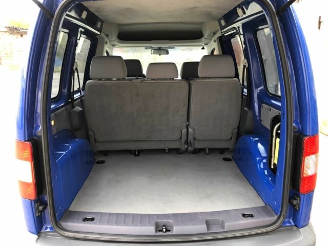 Синий Фольксваген Кадди, объемом двигателя 1.6 л и пробегом 157 тыс. км за 5999 $, фото 18 на Automoto.ua