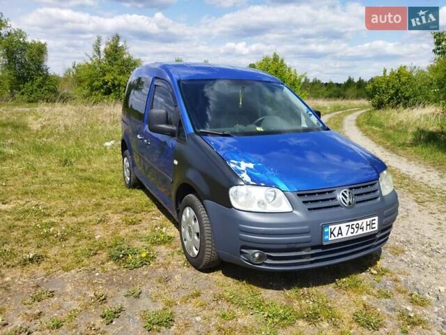 Синий Фольксваген Кадди, объемом двигателя 2 л и пробегом 370 тыс. км за 3700 $, фото 7 на Automoto.ua