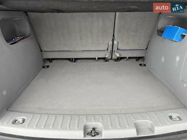 Синій Фольксваген Кадді, об'ємом двигуна 1.4 л та пробігом 156 тис. км за 5900 $, фото 27 на Automoto.ua