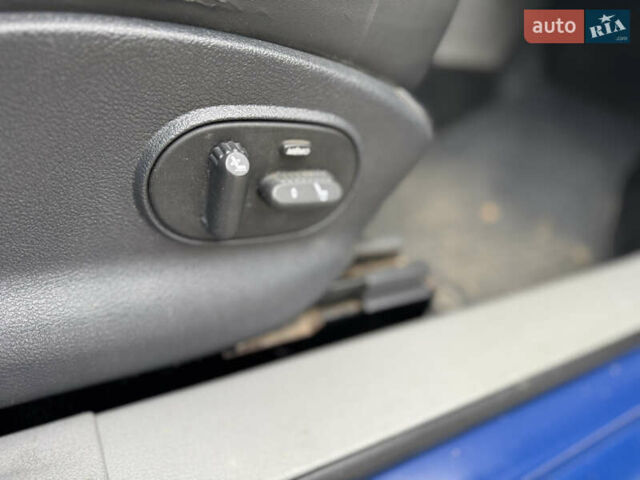 Синій Фольксваген Кадді, об'ємом двигуна 1.97 л та пробігом 342 тис. км за 5899 $, фото 27 на Automoto.ua