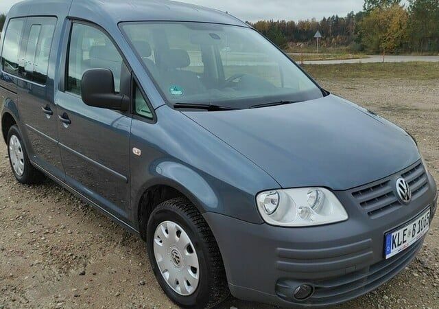 Синий Фольксваген Кадди, объемом двигателя 1.9 л и пробегом 198 тыс. км за 3016 $, фото 2 на Automoto.ua