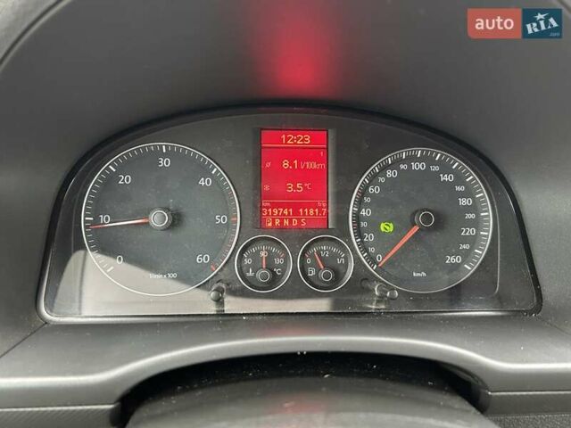 Синий Фольксваген Кадди, объемом двигателя 1.9 л и пробегом 319 тыс. км за 6700 $, фото 10 на Automoto.ua