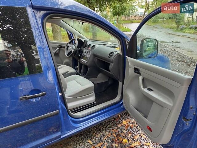 Синий Фольксваген Кадди, объемом двигателя 1.9 л и пробегом 352 тыс. км за 6500 $, фото 5 на Automoto.ua