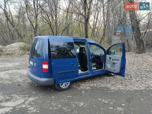 Синий Фольксваген Кадди, объемом двигателя 1.97 л и пробегом 297 тыс. км за 5500 $, фото 18 на Automoto.ua