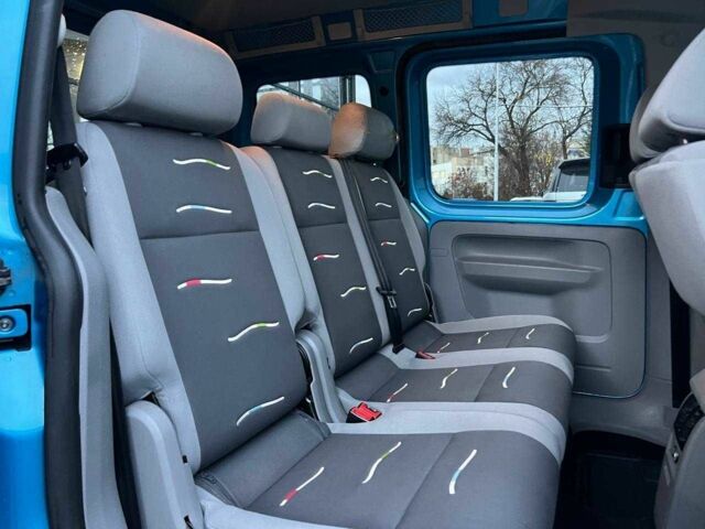 Синий Фольксваген Кадди, объемом двигателя 1.6 л и пробегом 215 тыс. км за 7900 $, фото 11 на Automoto.ua