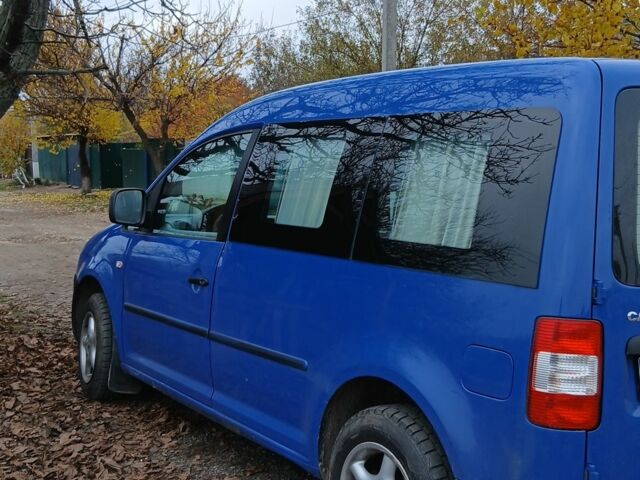 Синій Фольксваген Кадді, об'ємом двигуна 1.6 л та пробігом 286 тис. км за 6200 $, фото 1 на Automoto.ua