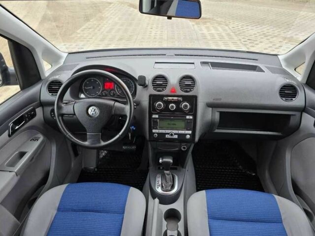 Синій Фольксваген Кадді, об'ємом двигуна 1.9 л та пробігом 173 тис. км за 2000 $, фото 6 на Automoto.ua