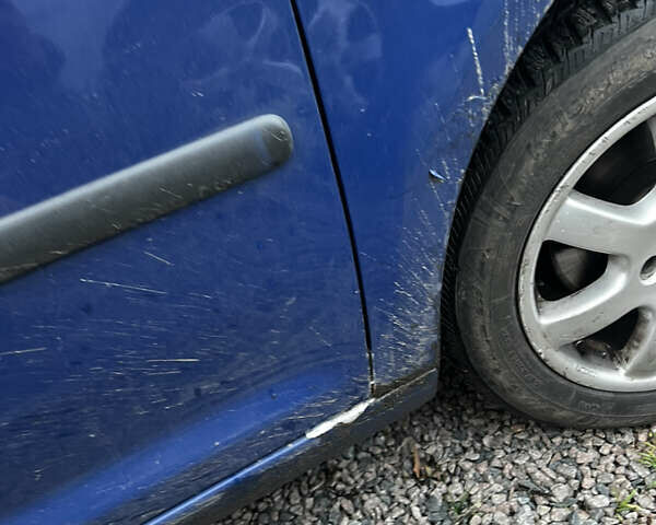 Синій Фольксваген Кадді, об'ємом двигуна 1.9 л та пробігом 250 тис. км за 5800 $, фото 4 на Automoto.ua