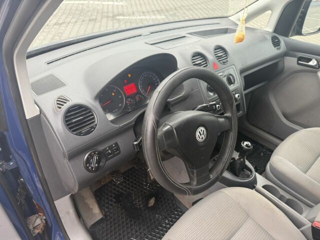 Синий Фольксваген Кадди, объемом двигателя 1.9 л и пробегом 430 тыс. км за 2650 $, фото 10 на Automoto.ua