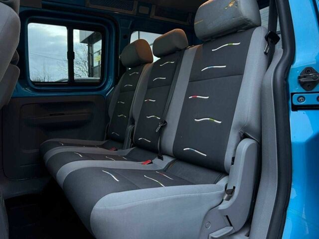 Синий Фольксваген Кадди, объемом двигателя 1.6 л и пробегом 215 тыс. км за 7900 $, фото 17 на Automoto.ua