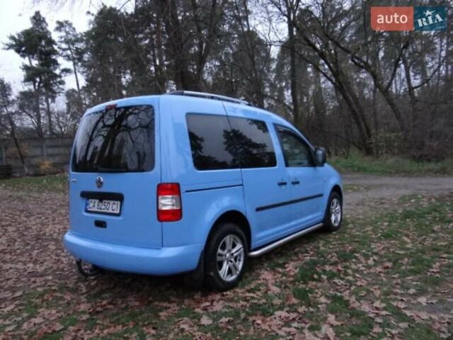 Синий Фольксваген Кадди, объемом двигателя 1.97 л и пробегом 250 тыс. км за 5800 $, фото 28 на Automoto.ua