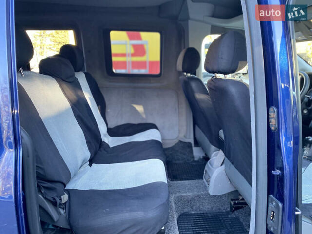 Фольксваген Кадди 2008 в Николаеве на Automoto.ua Синий Фольксваген Кадди, объемом двигателя 1.9 л и пробегом 415 тыс. км за 5899 $, фото 12 на Automoto.ua
