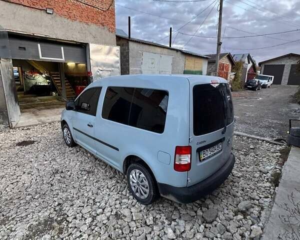 Синій Фольксваген Кадді, об'ємом двигуна 1.6 л та пробігом 308 тис. км за 5500 $, фото 4 на Automoto.ua