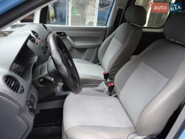 Синий Фольксваген Кадди, объемом двигателя 1.97 л и пробегом 250 тыс. км за 5800 $, фото 14 на Automoto.ua