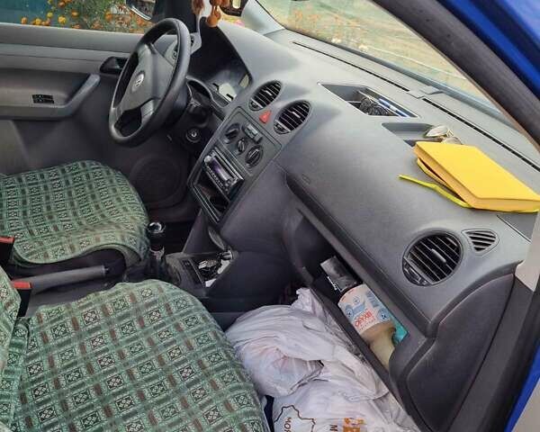 Фольксваген Кадди 2008 в Чернигове на Automoto.ua Синий Фольксваген Кадди, объемом двигателя 1.6 л и пробегом 220 тыс. км за 5800 $, фото 5 на Automoto.ua