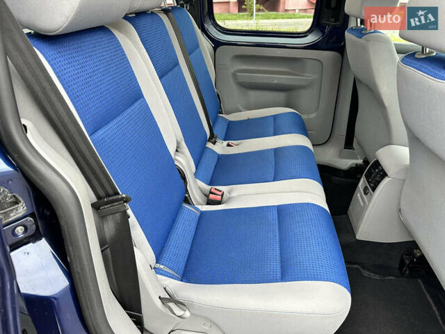 Фольксваген Кадди 2008 в Виннице на Automoto.ua Синий Фольксваген Кадди, объемом двигателя 1.6 л и пробегом 221 тыс. км за 7999 $, фото 59 на Automoto.ua