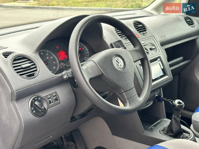Фольксваген Кадди 2008 в Виннице на Automoto.ua Синий Фольксваген Кадди, объемом двигателя 1.6 л и пробегом 221 тыс. км за 7999 $, фото 40 на Automoto.ua