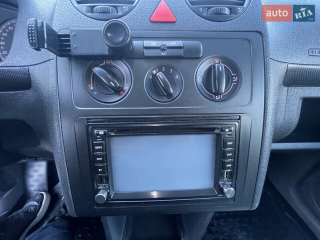 Синій Фольксваген Кадді, об'ємом двигуна 1.9 л та пробігом 344 тис. км за 7250 $, фото 2 на Automoto.ua