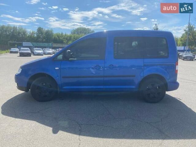 Синий Фольксваген Кадди, объемом двигателя 1.6 л и пробегом 322 тыс. км за 7199 $, фото 4 на Automoto.ua