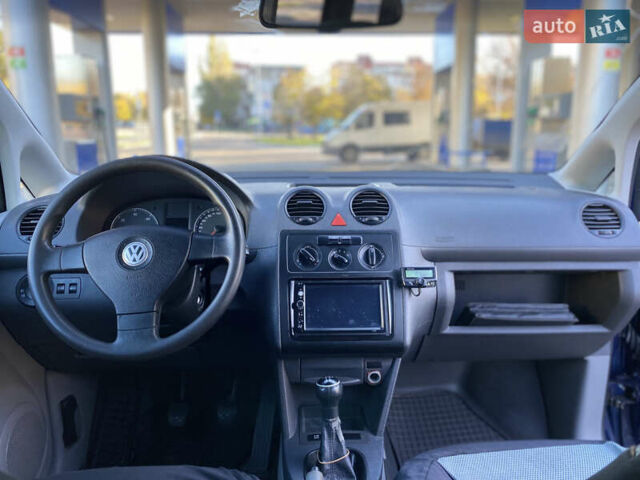 Фольксваген Кадди 2008 в Николаеве на Automoto.ua Синий Фольксваген Кадди, объемом двигателя 1.9 л и пробегом 415 тыс. км за 5899 $, фото 8 на Automoto.ua