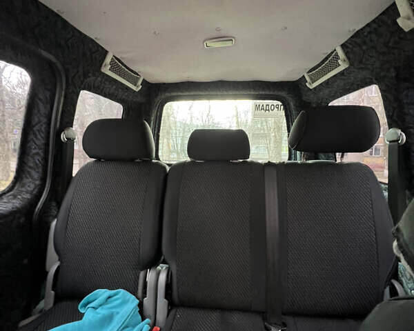 Синій Фольксваген Кадді, об'ємом двигуна 1.6 л та пробігом 400 тис. км за 5200 $, фото 9 на Automoto.ua