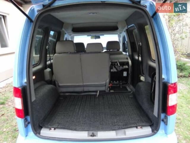 Синий Фольксваген Кадди, объемом двигателя 1.97 л и пробегом 250 тыс. км за 5800 $, фото 13 на Automoto.ua