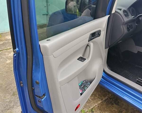 Синій Фольксваген Кадді, об'ємом двигуна 1.9 л та пробігом 104 тис. км за 10300 $, фото 38 на Automoto.ua