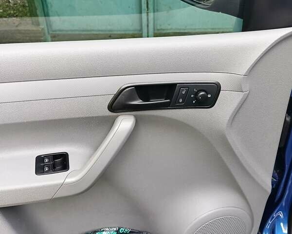 Синій Фольксваген Кадді, об'ємом двигуна 1.9 л та пробігом 104 тис. км за 10300 $, фото 37 на Automoto.ua