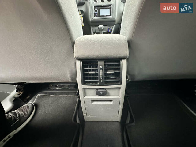 Фольксваген Кадди 2008 в Виннице на Automoto.ua Синий Фольксваген Кадди, объемом двигателя 1.6 л и пробегом 221 тыс. км за 7999 $, фото 54 на Automoto.ua