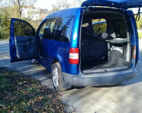 Синий Фольксваген Кадди, объемом двигателя 2 л и пробегом 320 тыс. км за 4950 $, фото 7 на Automoto.ua