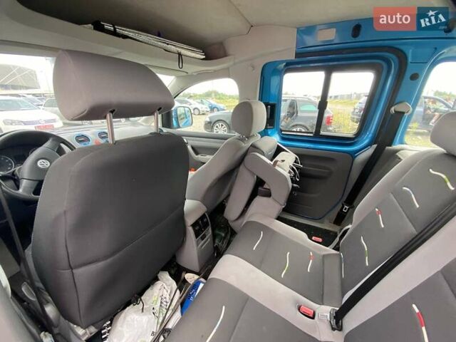 Синій Фольксваген Кадді, об'ємом двигуна 2 л та пробігом 231 тис. км за 7600 $, фото 18 на Automoto.ua