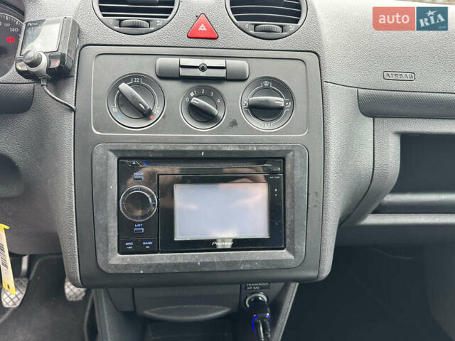 Фольксваген Кадди 2008 в Виннице на Automoto.ua Синий Фольксваген Кадди, объемом двигателя 1.6 л и пробегом 221 тыс. км за 7999 $, фото 49 на Automoto.ua