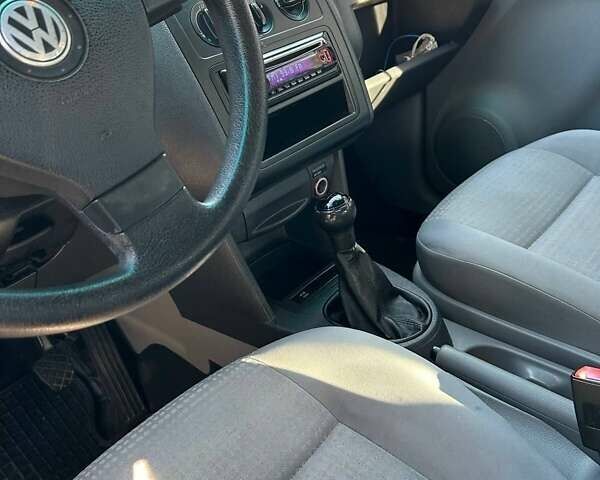 Фольксваген Кадди 2008 в Броварах на Automoto.ua Синий Фольксваген Кадди, объемом двигателя 1.6 л и пробегом 260 тыс. км за 5100 $, фото 9 на Automoto.ua